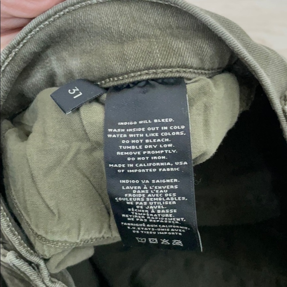 J. brand green jeans with buttons on lower legs - Picture 5 of 6
